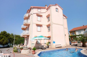 Family friendly apartments with a swimming pool Kraj, Pasman - 334